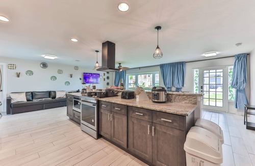 Yacht Club House | Island Paradise Villa STR 355 RNT-001125