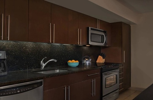 Marco Island Resort | Island View - 2 Bedroom - Marriott's Crystal Shores - Full Resort Access