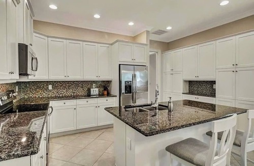 Naples Villa | Isles of Collier, Pickleball, Tennis, Pool, Hike