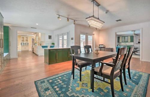 Temple Terrace House | Jade Jewel - Well-Appointed Tampa Home 4 Mi to USF Campus and Busch Gardens