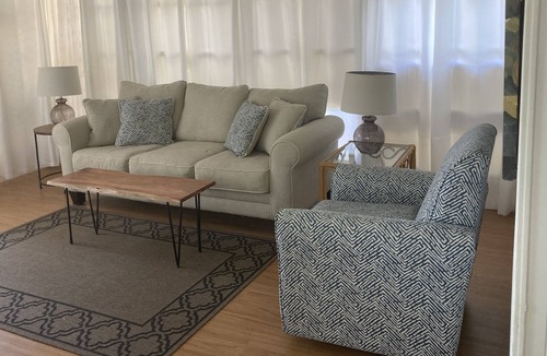 Hutchinson Island South Cottage | Jan Feb March 2024 Oceanfront resort style community