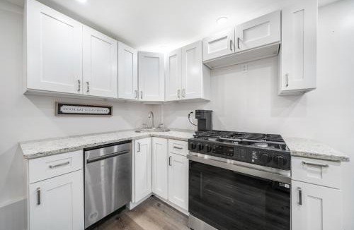 Passaic Apartment | Jetted Tub Stay