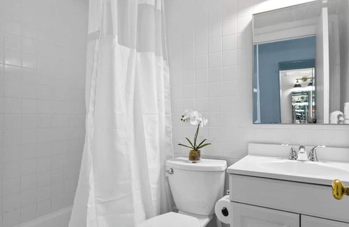 Palm Beach Bed & Breakfast | JustListedTropicalHaven1br
