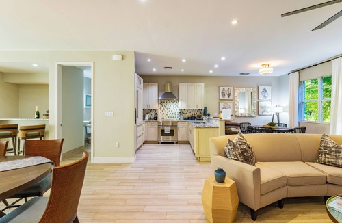 Rock Harbor Villa | Key Largo 3BR Villa | Pool, Kayaks & Resort Perks