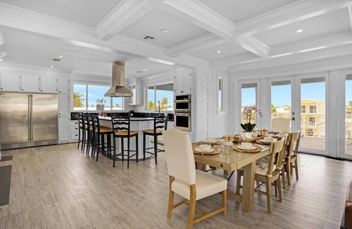 Key Largo House | KEY LARGO 5 Bed Waterfront STUNNER with Elevator, Pool & Dock mins to the Reef