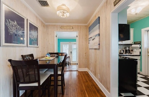 Grandview Heights House | Key West Cottage with Heated Pool