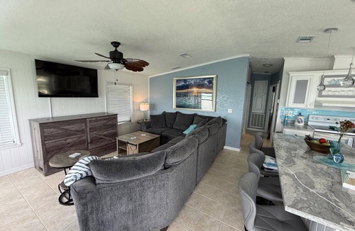 Cutthroat Harbor Estates House | KING's POINT Open Water views and a great resort for family and Fishing.
