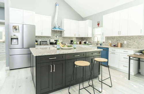 LaBelle House | La Belle Getaway | Chef's Kitchen