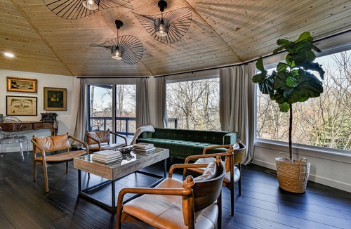Asheville House | La Maison Mirch - Luxe Design Retreat