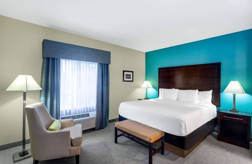 Sebring Hotel | La Quinta Inn & Suites by Wyndham Sebring