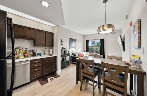 Florida Central Atlantic Coast Apartment | Lake Buena Vista Suite 2 Queens