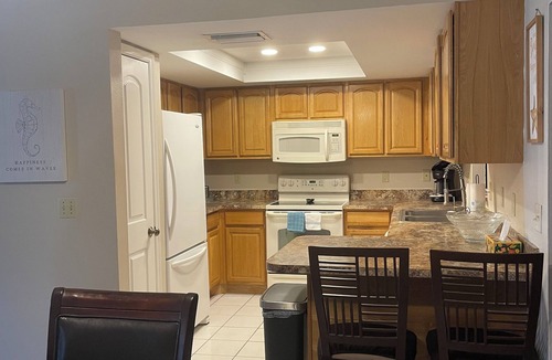 Sylvan Shores House | Lake Clay Canal Escape Porch Close to Downtown