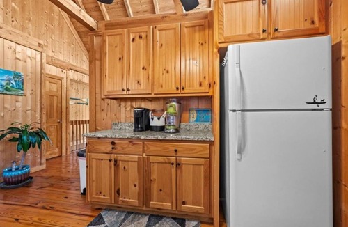 Six Mile Ski Chalet | LAKE KEOWEE WATERFRONT! ONLY 15 feet from Shore. Price includes BOAT SLIP