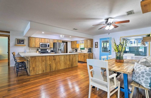 Crooked Lake Cottage | Lakefront Babson Park Escape: Pet Friendly!