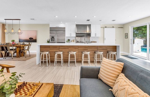 Lake Ida Shores House | Lakefront Delray Beach Modern Luxury Villa