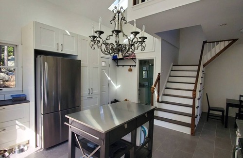 Glasser House | Lakefront Escape on Lake Hopatcong – 100 Feet of Private Waterfront