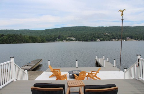 Hewitt House | Lakefront Haven Private Dock Private Beach Fire Pit Game Room