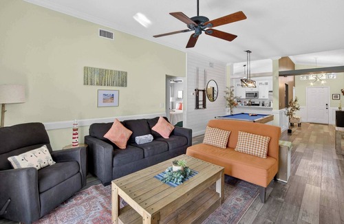 Sterling Ranch House | Lakefront Home w/Private Pool & Scenic Views