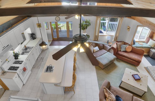 Lake Ariel House | Lakefront, Private Dock, Boats, Hot Tub, Fire Pit, Family Friendly