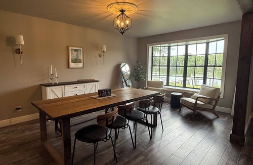 Lutz House | Lakefront Retreat Tampa, 7BR, Dock & Fun