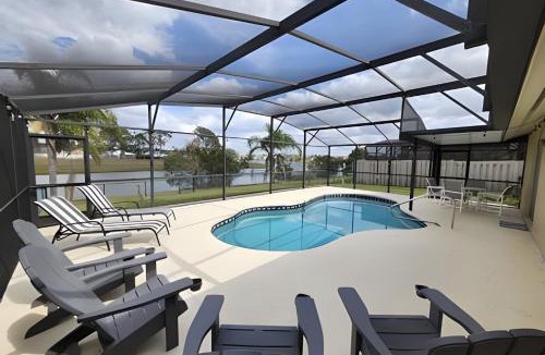 Indian Wells House | Lakeside Pool Home, Games close to Disney & Malls