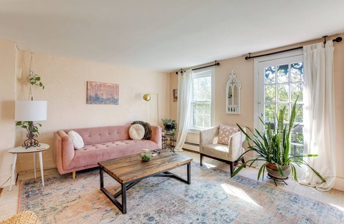Lambertville Apartment | Lambertville Retreat - Walk to Shopping & Dining!