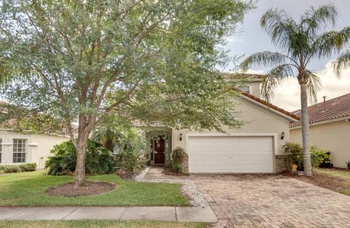 Tuscan Hills Villa | Lanai & Pool: Spacious Villa Near Disney!