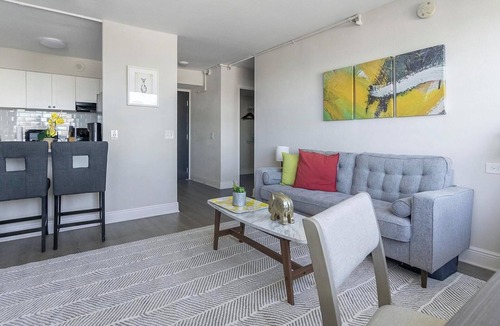 St. Petersburg Apartment | Landing | Amazing 1BD, Clubhouse, Gym