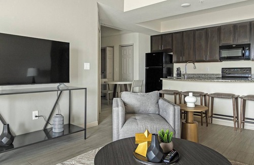 Eastwood Village Apartment | Landing | Amazing 2BD, Pool, Clubhouse