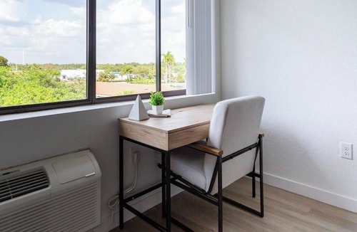 Golden Gate Apartment | Landing | Amazing Studio, Gym, Clubhouse