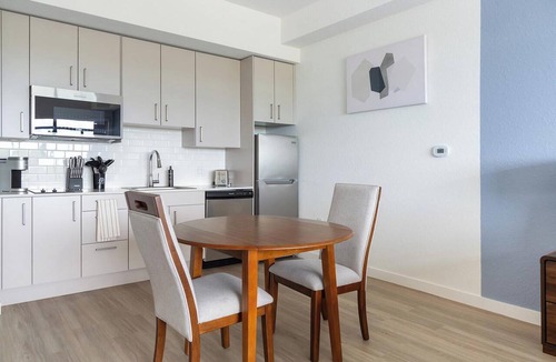 Golden Gate Apartment | Landing | Amazing Studio, Courtyard, Clubhouse