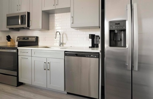 Fort Myers River District Apartment | Landing | Amazing Studio, Gym, Game Room