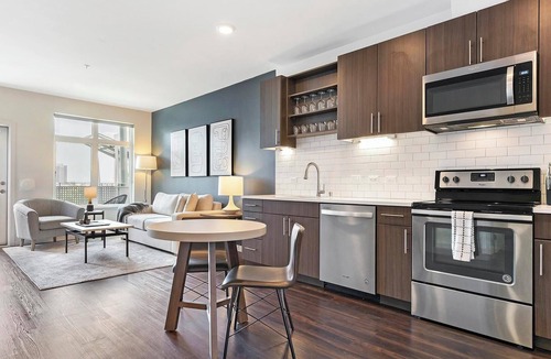 Fort Myers Apartment | Landing at Vantage - 1 Bedroom in Hancock