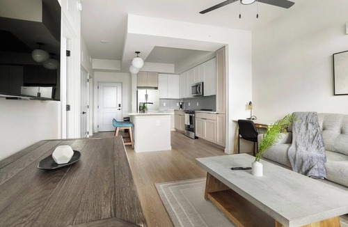 Fort Myers Apartment | Landing | Beautiful 1BD, Gym, Clubhouse