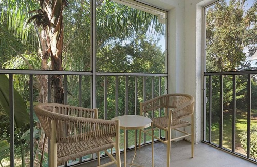 Fruitville Apartment | Landing | Beautiful 1BD, Clubhouse, Gym