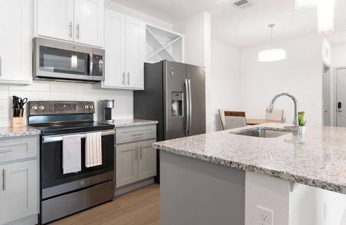 Lake Wales Apartment | Landing | Beautiful 2BD, Game Room