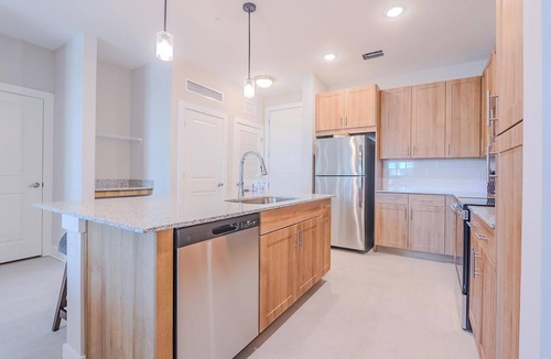 Interchange Square Apartment | Landing | Beautiful 2BD, Gym, Pool