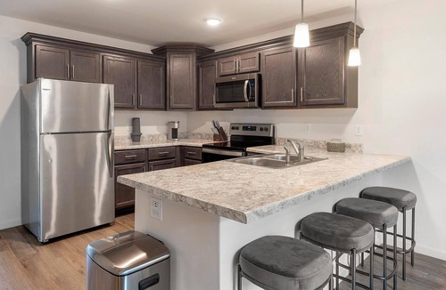 Lyman Apartment | Landing | Chic 1BD, Clubhouse, Gym