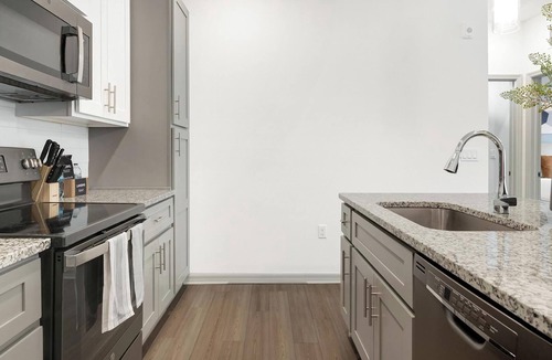 Lake Wales Apartment | Landing | Chic 1BD, Game Room