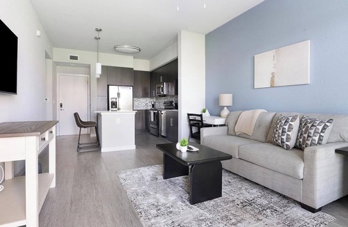Biggar Apartment | Landing | Chic 1BD, Gym, Clubhouse