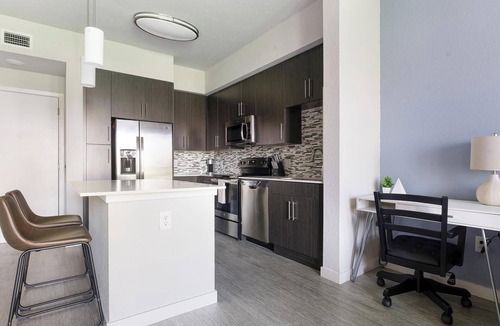 Biggar Apartment | Landing | Chic 1BD, Gym, Clubhouse