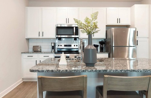 Port Malabar Apartment | Landing | Chic 2BD, Pool, Gym