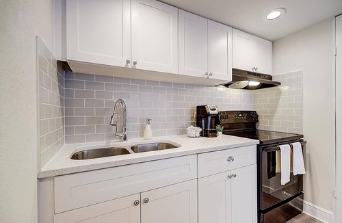 St. Petersburg Apartment | Landing | Chic 2BD, Pool, Gym