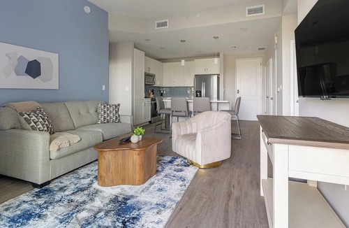 Bonita Shores Apartment | Landing | Incredible 2BD, Yoga Studio, Clubhouse