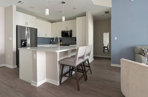 Bonita Shores Apartment | Landing | Incredible 2BD, Gym, Yoga Studio