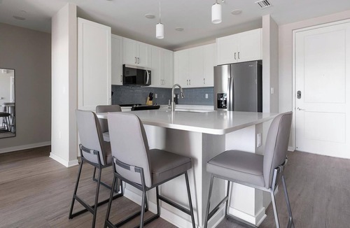 Bonita Shores Apartment | Landing | Incredible 2BD, Yoga Studio, Clubhouse