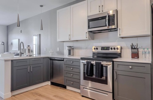 Ithaca Apartment | Landing | Incredible 1BD, Gym
