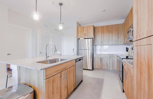 Interchange Square Apartment | Landing | Incredible 1BD, Pool, Gym