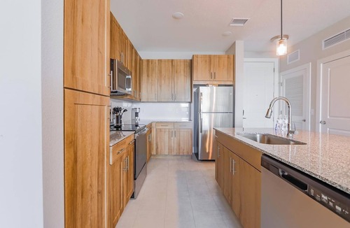 Interchange Square Apartment | Landing | Incredible 2BD, Gym, Clubhouse