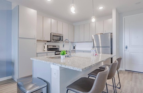 Interchange Square Apartment | Landing | Incredible 2BD, Gym, Game Room